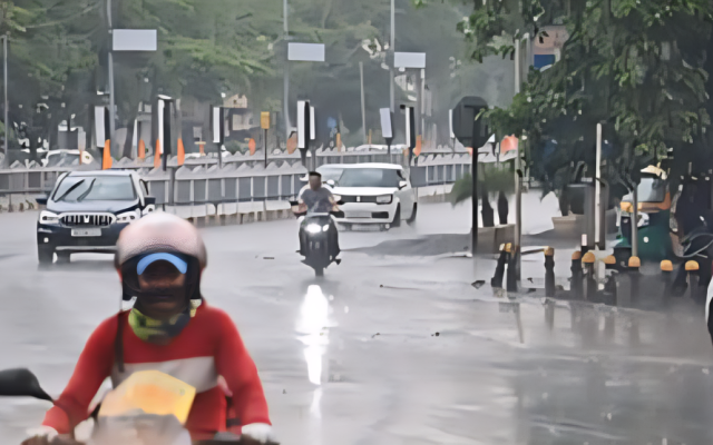 Indore Weather: इंदौर में बदलेगा मौसम का मिजाज, बादलों की आवाजाही से बढ़ेगी ठंडक; नवंबर में चलेंगी ठंडी हवाएं